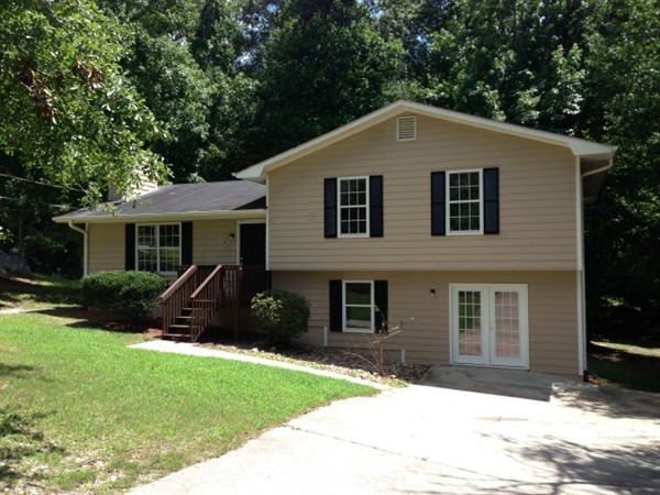 Investment property: Carrollton, GA 30117