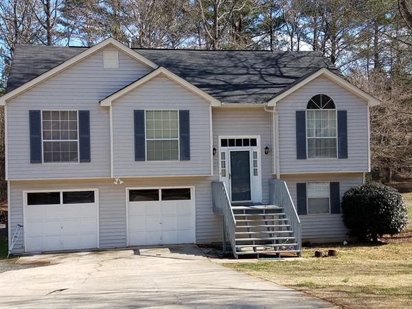 Investment property: Ellenwood, GA 30294