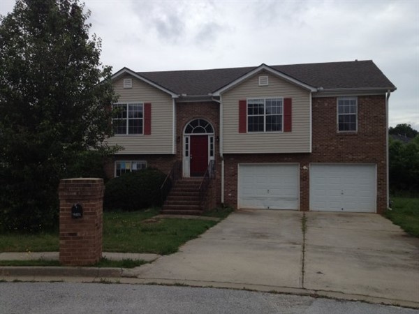 Investment property: Lithonia, GA 30058